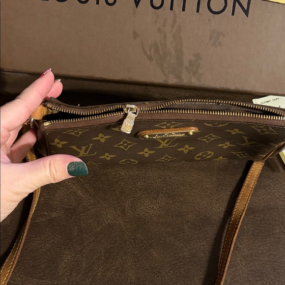 Louis Vuitton Eva Crossbody bag - Picture 12 of 14